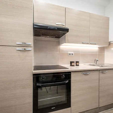 Imhost -cannes Centre Rue Hoche Palais - Croisette Апартаменты *